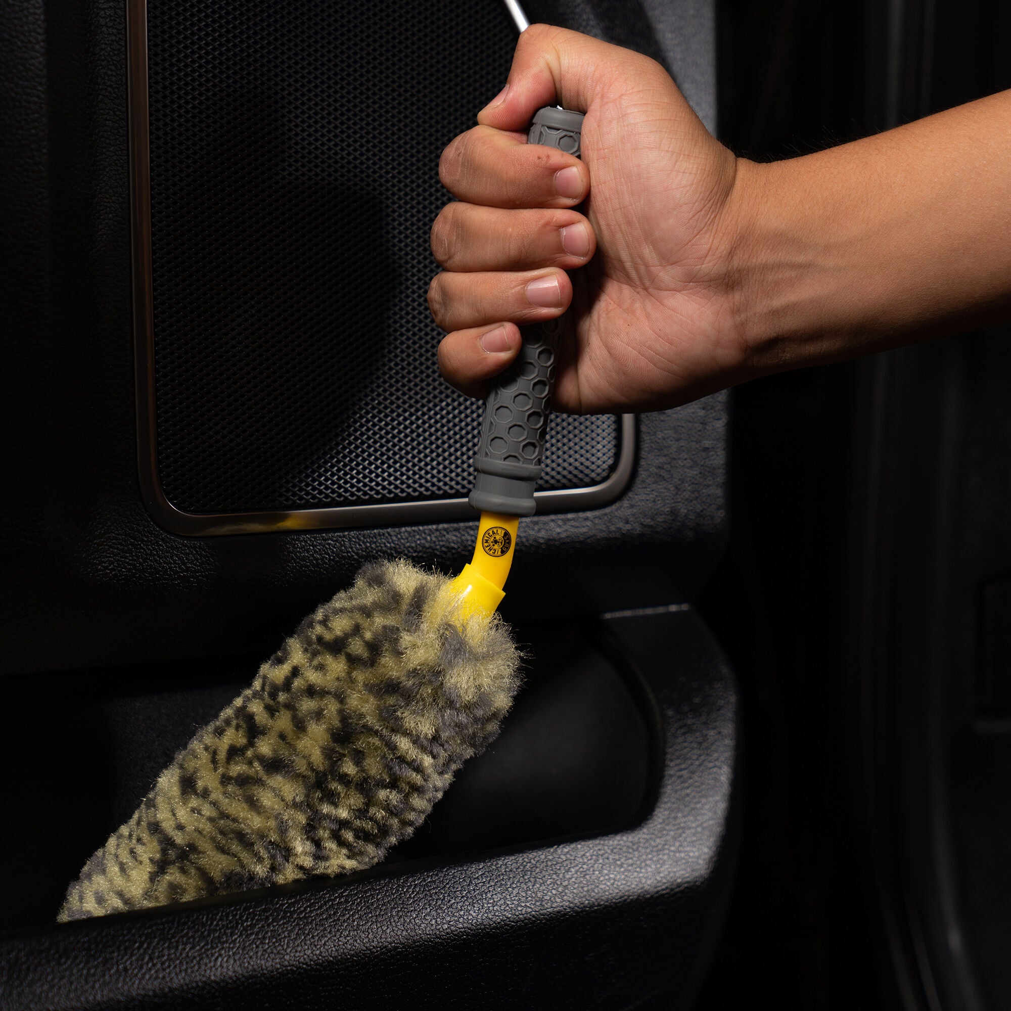 Rimpaca Reach Around Wheel Brush 2-Piece Set - Image 6