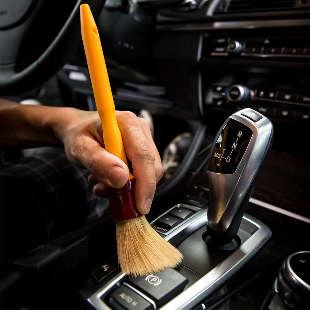 Boar's Hair Detailing Brush - Image 2